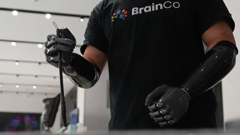 小标题：企业数字化转型，SaaS选型成关键一环